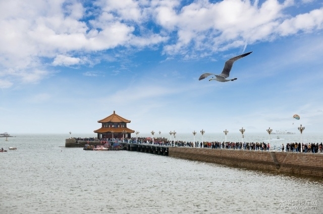 青岛旅游必去十大景点（青岛旅游最值得去的十大景点）