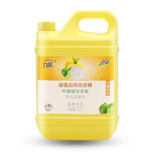 洗洁精可以洗头发吗（能不能用洗洁精洗头发）