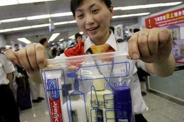 化妆品托运有限制吗（化妆品可以托运吗有什么要求）