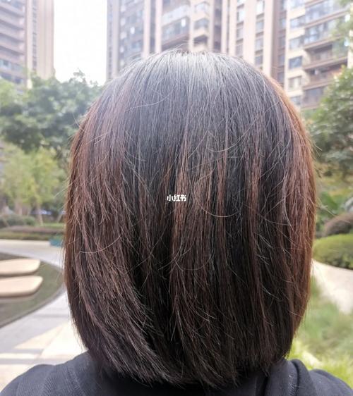头发打薄多久能厚回去（头发打薄多久能恢复厚度）