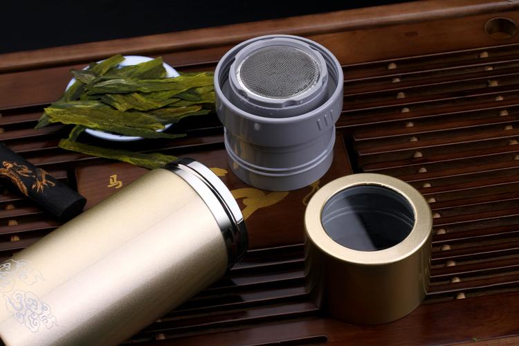 银杯为什么不能泡茶（为什么不能用银杯泡茶）