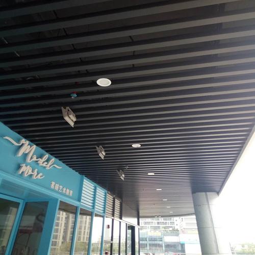 铝方通格栅吊顶多少钱一平（铝方通格栅吊顶每平多少钱）