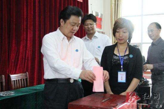 社区书记是什么级别（社区书记是什么级别的干部职位）