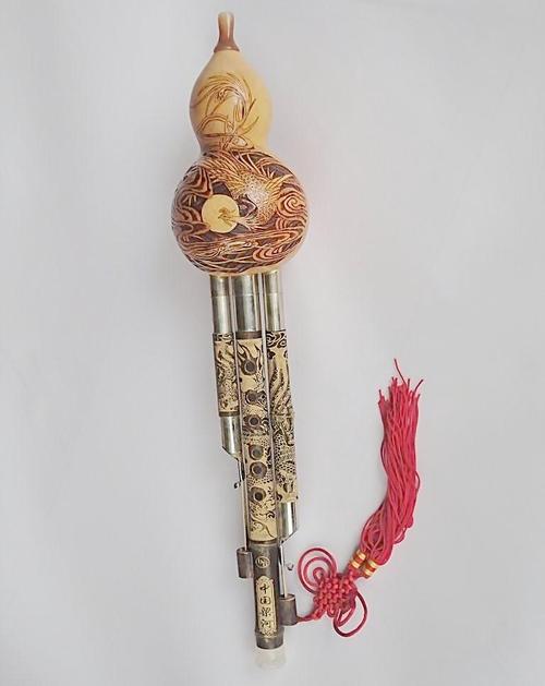 葫芦丝是哪个民族的乐器（葫芦丝是哪里的乐器）