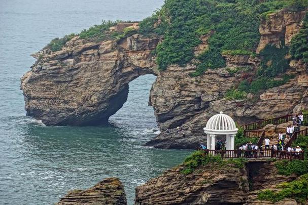 大连旅游景点（ 大连最好玩的旅游景点有哪些）